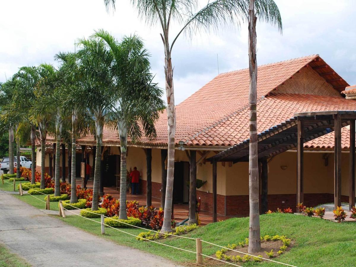 Decameron Panaca 킴바야 외부 사진