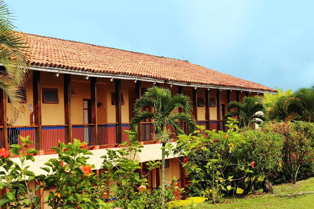 Decameron Panaca 킴바야 외부 사진